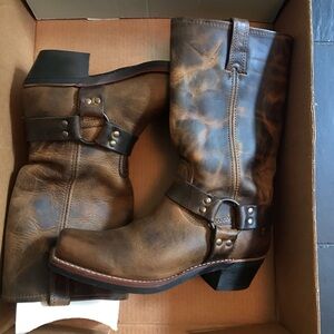 Classic Brown Leather Men's Harness Boots